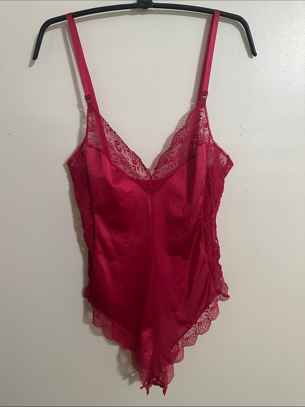 Vintage Maidenform Hot Pink Lace-Trim Satin Chemise